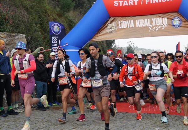 lidya-yolu-1